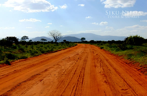 Red Earth Road - Tsavo East National Park, Kenya